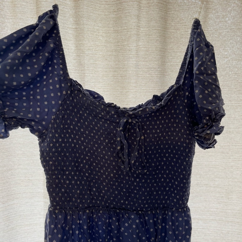 Dress - Picture 3 of 5